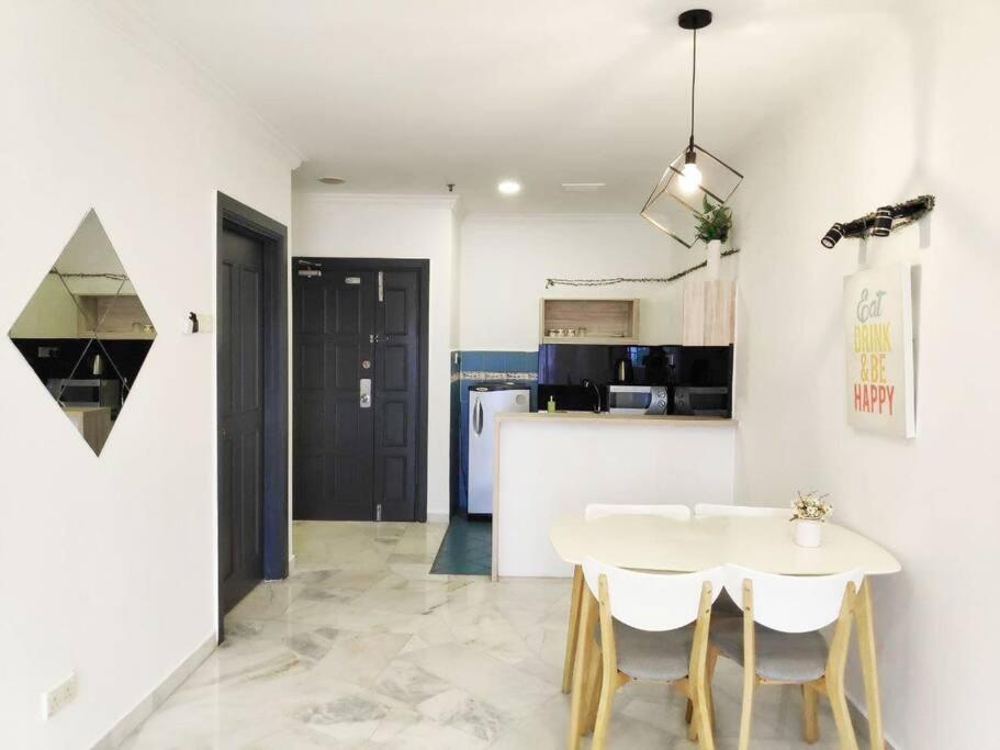 Eco One Bedroom @ Jalan Ampang, 3 Pax * Kuala Lumpur